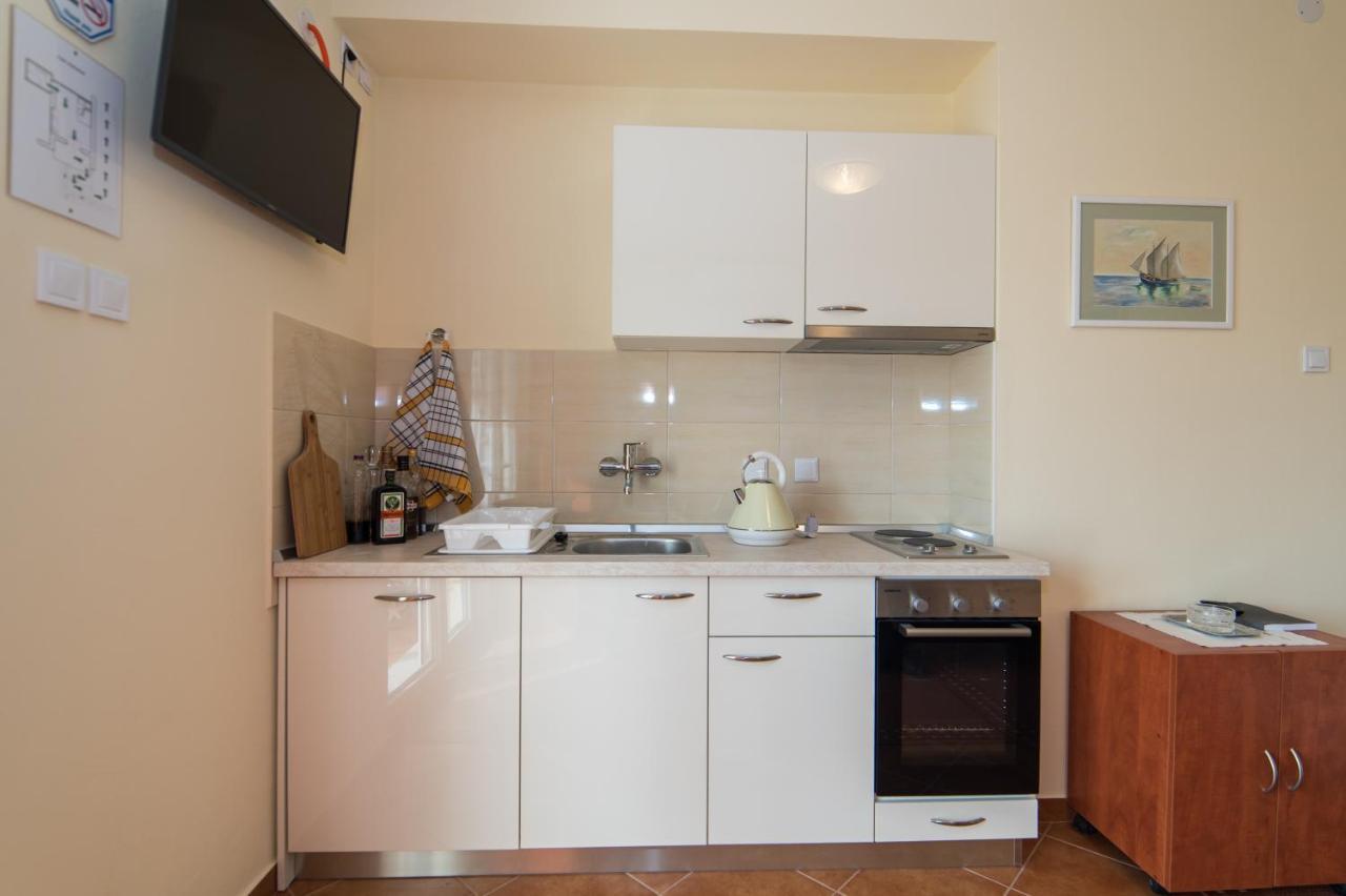 Apartment Pulastar Дубровник Екстериор снимка