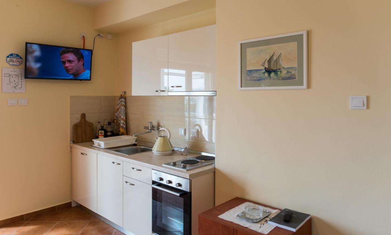 Apartment Pulastar Дубровник Екстериор снимка
